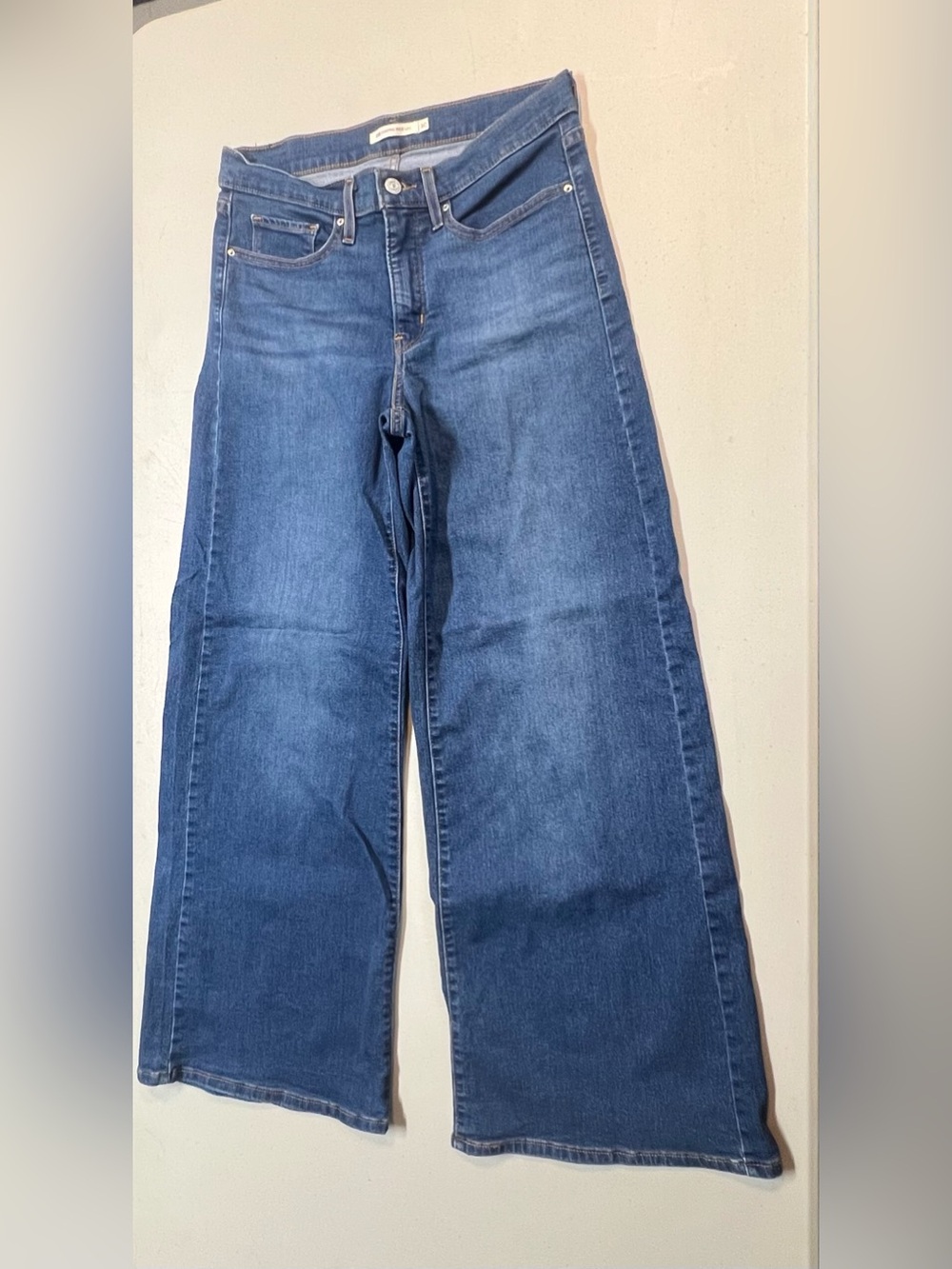 Levi’s 318 Shaping Wide Leg Jeans Women’s 30 W30 L32 Blue Stretch Denim